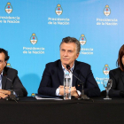 El presidente, Mauricio Macri, y la ministra de Seguridad, Patricia Bullrich, durante una rueda de prensa en Río Cuarto, Córdoba-PRESIDENCIA DE ARGENTINA