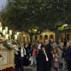 Participantes en la procesión de San Saturio en el día del patrón, a su paso por la plaza Mayor camino de la plaza Mariano Granados.-REPORTAJE GRÁFICO: DIEGO MAYOR