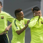 Vermaelen se ejercita junto a Neymar y Luis Suárez en la ciudad deportiva.-Foto: JORDI COTRINA