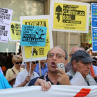 Manifestación en protesta por las cláusulas suelo.-