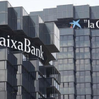 Sede central de CaixaBank en la Diagonal de Barcelona.-JOSEP GARCÍA
