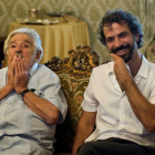 José Mújica y Álvaro Brechner, durante la presentación de la película La noche de 12 años, en la Mostra de Venecia.-EFE