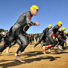 El Triatlón Malvasía contó con más de 150 participantes. / DIEGO MAYOR-