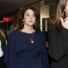 Annabella Sciorra llega al juzgado para declarar como testigo contra Harvey Weinstein, en Nueva York, este jueves.-EFE