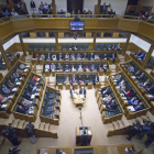 El Parlamento vasco ha aprobado con los votos de PNV y EH Bildu una declaración de apoyo a Mas y al derecho a decidir.-