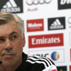 Carlo Ancelotti, en la sala de prensa de Valdebebas.-Foto: EFE / KIKO HUESCA