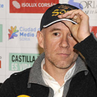 Fernando Muñoz en su despedida de la afición del CMA. / V. Guisande-