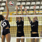 Las chicas del Caep Soria durante un partido celebrado en Los Pajaritos. / DIEGO MAYOR-