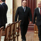 Mijail Mishustin, izquierda, acompañado ayer de Vladimir Putin.-AFP