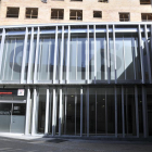 ‘Bloque’ de los cines en la tarde de ayer.-VALENTÍN GUISANDE