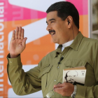 El presidente de Venezuela en el programa de radio y televisión Los domingos con Maduro. /-REUTERS