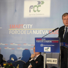 El alcalde de León, Antonio Silvan pronuncia una conferencia en la tribuna 'Smartcity. Foro de a nueva ciudad'-ICAL