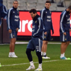 Messi, en el último entrenamiento con la selección argentina.-AFP / SAEED KHAN