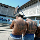 Miembros de la pandilla salvadoreña Mara Salvatrucha MS-13.-AFP