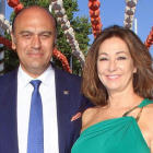 Juan Múñoz y su mujer, Ana Rosa Quintana.-