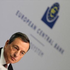 El presidente del BCE, Mario Draghi, ayer, Fráncfort.-AFP/DANIEL ROLAND