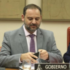 El ministro de Fomento, José Luis Ábalos.-44276519