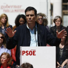 Pedro Sánchez exige a Rajoy que haga pública "la lista de la vergüenza",-Foto: EFE/ SERGIO BERRENECHEA
