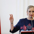 La presidenta de la Comunidad de Madrid Cristina Cifuentes en la Casa de Correos.-EMILIO NARANJO