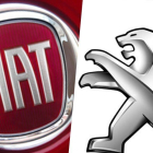 Logos de Peugeot y Fiat.-