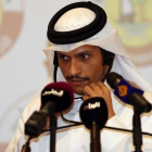 El ministro de Exteriores qatarí, Mohamed bin Abderrahman Al Thani, en una rueda de prensa, este martes.-AFP