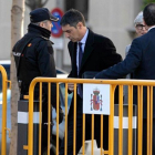 El major Josep Lluís Trapero, a su llegada al Tribunal Supremo, este jueves.-JOSÉ LUIS ROCA