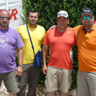 Juan Carlos Navarro, de naranja, junto a los competidores sorianos. / DELEGACIÓN SORIANA DE CAZA-