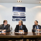 Los presidentes de las patronales de Soria, Teruel y Cuenca durante su vista a la CEOE. / CEOE-