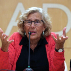 Manuela Carmena, en una rueda de prensa.-ZIPI (EFE)