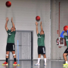 Varios jugadores del BM Soria durante un entrenamiento de pretemporada.-DANIEL RODRÍGUEZ