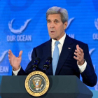 El secretario de Estado, John Kerry, pronuncia su discurso durante la apertura de la III Conferencia Internacional "Nuestro Océano" en Washington la semana pasada.-EFE/Shawn Thew