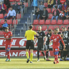 El Numancia no estuvo acertado ante el Sporting en su quinta derrota de la temporada en Los Pajaritos.-Valentín Guisande