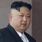 El líder norcoreano, Kim Jong-un, en un desfile militar en Corea del Norte.-WONG MAYE-E