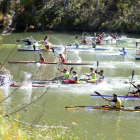 Los palistas en plena competición en las aguas del Río Duero.-Álvaro Martínez