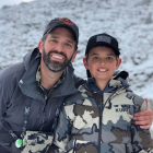 Donald Trump Jr. junto a su hijo en la fotografía que se tomó en Soria el pasado fin de semana-HDS