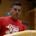El senador de Compromís Carles Mulet, durante un pleno de la Cámara alta.-EFE / KIKO HUESCA