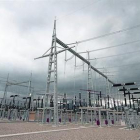 Una subestación de suministro de electricidad, propiedad de Red Eléctrica, en Bescanó, en mayo del 2011.-JOAN CASTRO