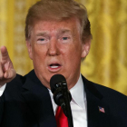 Trump, este lunes, durante la rueda de prensa que ha ofrecido en la Casa Blanca para hablar de la nueva fuerza espacial para militarizar el espacio-AP / EVAN VUCCI