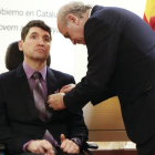 Condecoración de Juan José Salas, en el 2013.-/ FERRAN NADEU