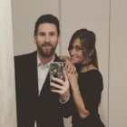 Messi y su mujer, Antonella, en una imagen de Instagram.-