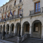Edificio consistorial, en la plaza Mayor de la capital.-Valentín Guisande