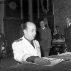 José Utrera Molina, jurando uno de sus cargos durante la dictadura-ARCHIVO