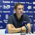 Luis Carrión en una rueda de prensa la pasada temporada como entrenador del Melilla.-El Faro de Melilla