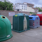 Contenedores de basura en Almazán.-MARIO TEJEDOR