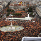 Vista desde la calle de Génova de la manifestación en la plaza de Colón de Madrid.-AFP
