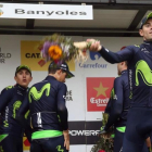 El equipo Movistar celebra la victoria en la segunda etapa de la Volta.-TONI ALBIR