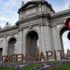 La Puerta de Alcalá de Madrid.-