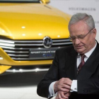 Winterkorn, en la rueda de prensa anual de VW en Berlín, en el 2015.-AP / JOCHEN LUEBKE