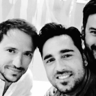 David Bustamante ha compartido una imagen en su cuenta de Instagram junto a Manuel Martos, hijo de Raphael y músico, y Armand Martín, representante.-