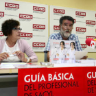 María José Romero y Rafael Sancho en la presentación de la Guía Básica. / ÁLVARO MARTÍNEZ-